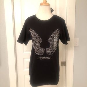 NWT - Supernatural Quote Wings T-shirt (UNISEX SM)